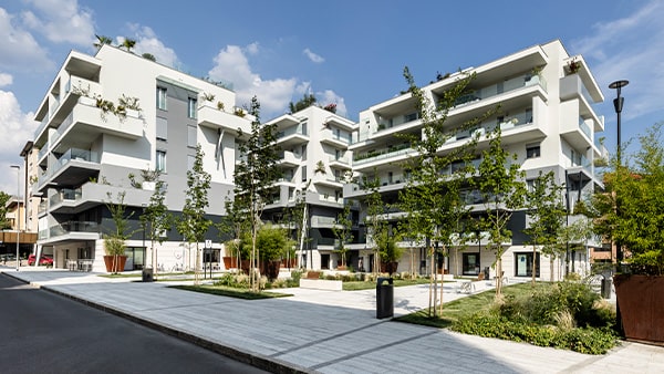 Fotografia Diurna di Tower Caterina Bergamo